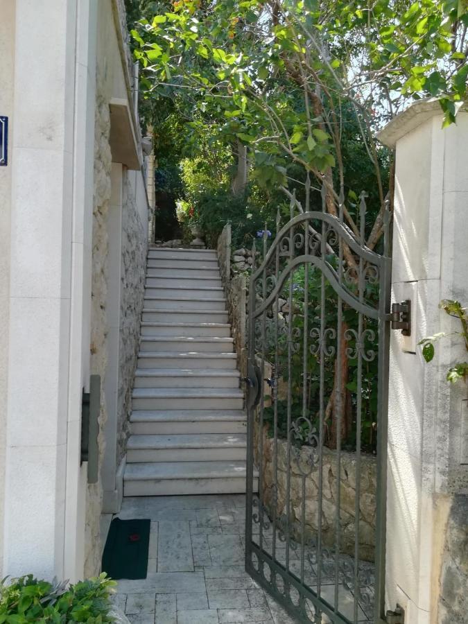Villa Caroline 特罗吉尔 外观 照片